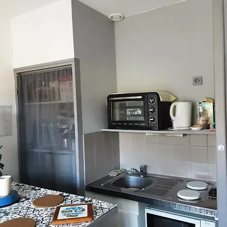 Confortable A 26 M² Avec Piscine Apartment