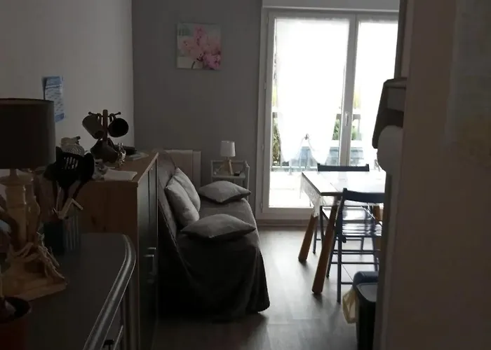 Apartmán Confortable A 26 M² Avec Piscine